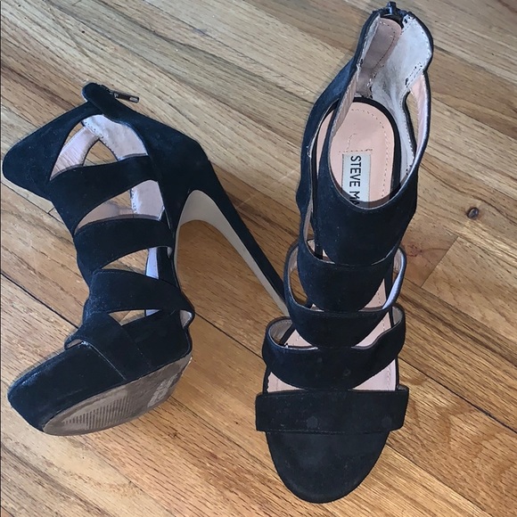 Black Steve Maden heels. Size 8! - Picture 3 of 6